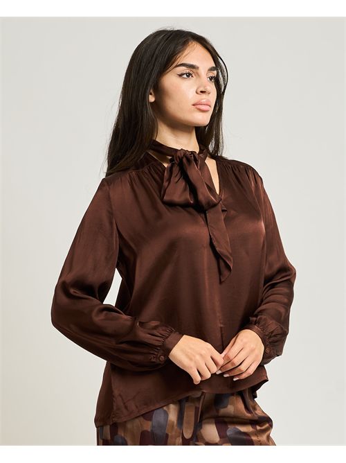 Blusa donna Manila Grace in raso con fiocco MANILA GRACE | C037VUMA646